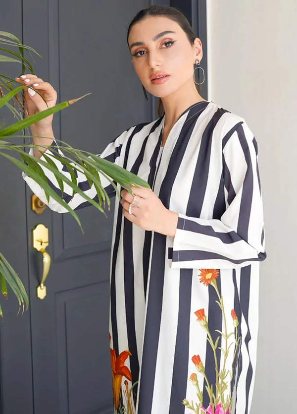 Urban Bloom – 2 Piece Silk Set 🌸